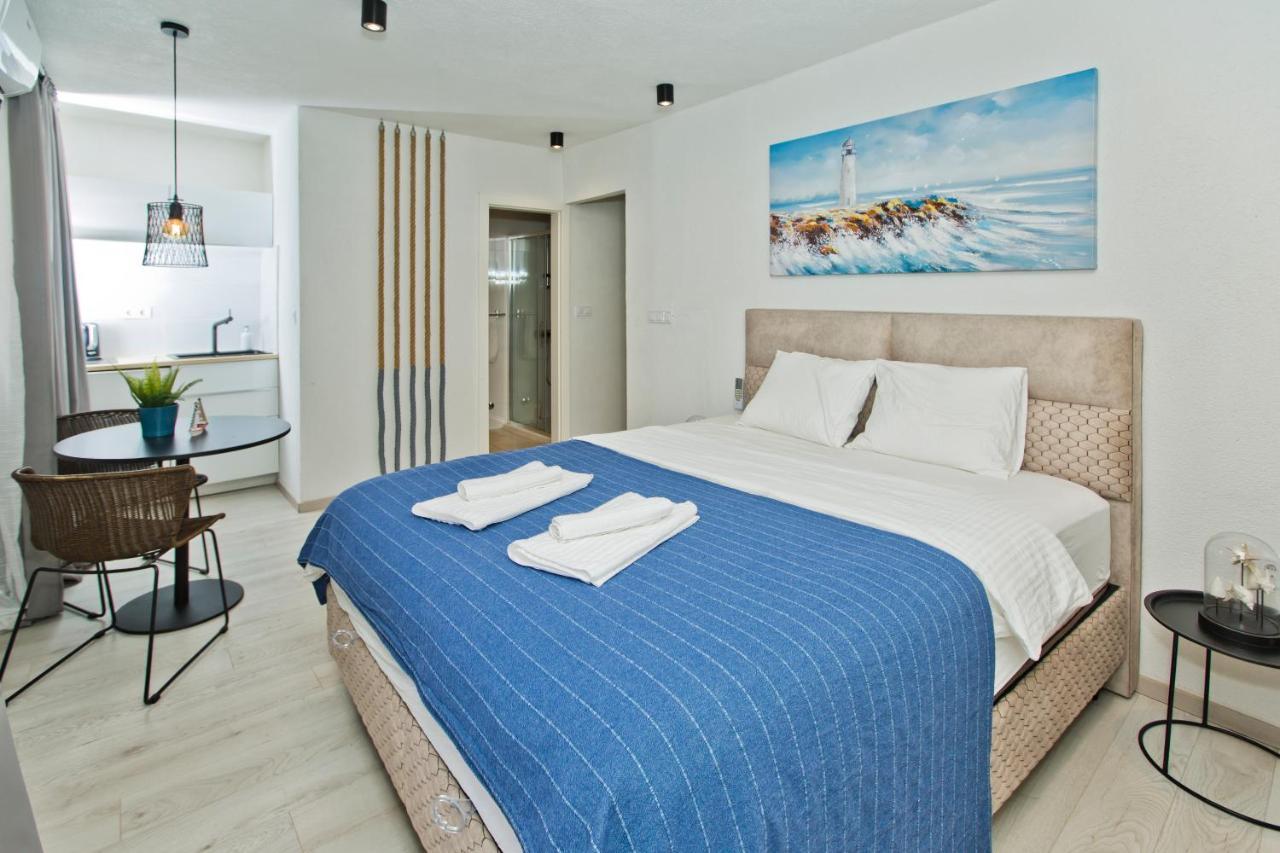 Apartment And Studios Happy Place هفار المظهر الخارجي الصورة